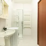 New York Style 2 Bed *