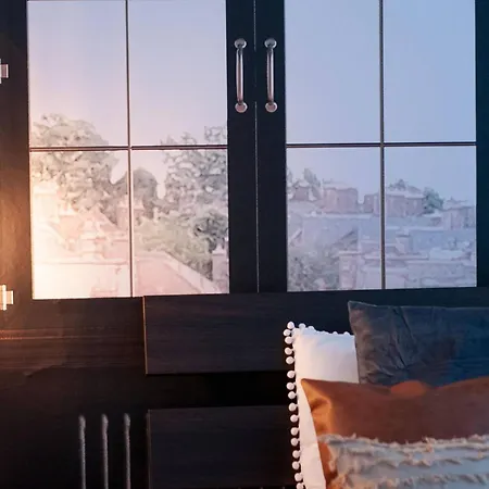 New York Style 2 Bed Appartement *